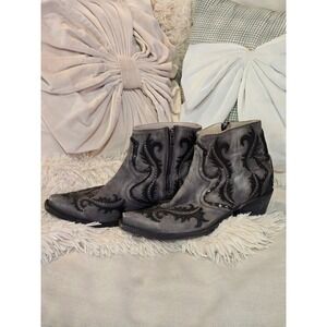 Corral Grey Black Leather Studded Scrollwork Western Ankle Boots Womens 9.5